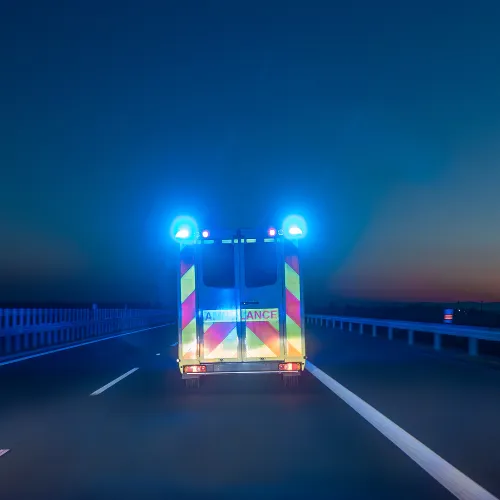 evacuation medicale en ambulance de jour comme de nuit a nimes et dans le gard