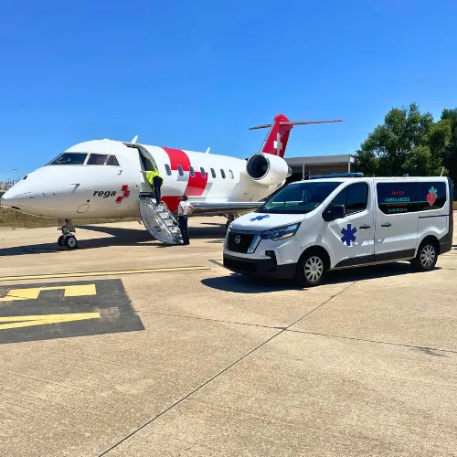 transfert ambulance aeroport nimes